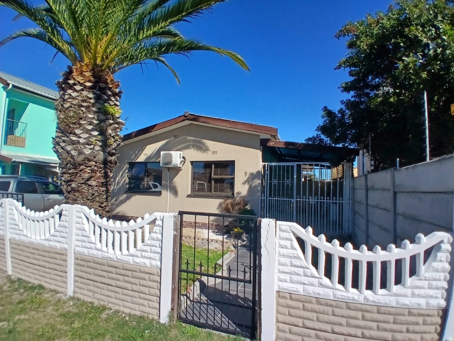 3 Bedroom Property for Sale in Kleinvlei Western Cape